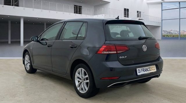 VOLKSWAGEN Golf usata, con Airbag laterali