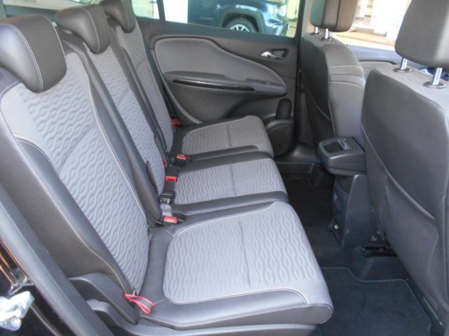 OPEL Zafira Tourer usata, con Climatizzatore