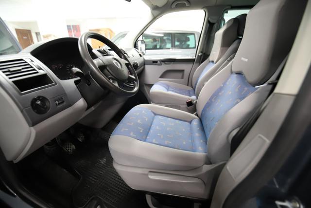 VOLKSWAGEN Caravelle usata, con ESP