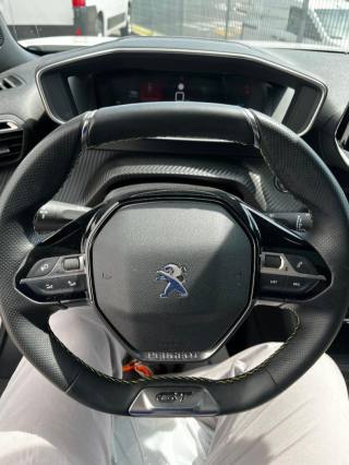PEUGEOT 2008 usata, con Servosterzo
