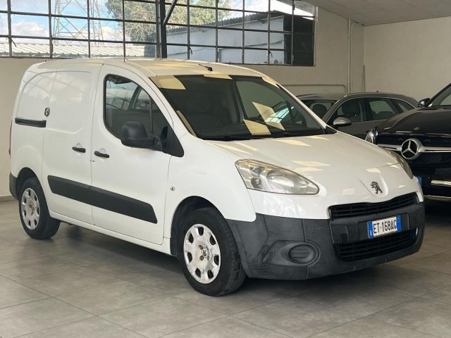 PEUGEOT Partner usata, con Alzacristalli elettrici