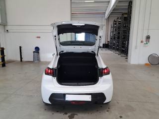 PEUGEOT 208 usata, con Autoradio
