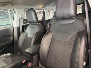 JEEP Compass usata, con Autoradio