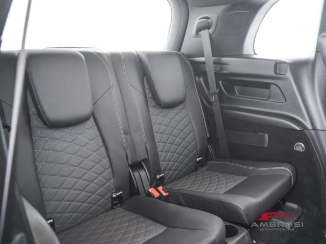 MERCEDES-BENZ GLB 200 usata 11