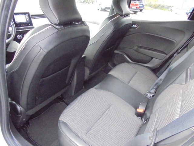 RENAULT Clio usata 29