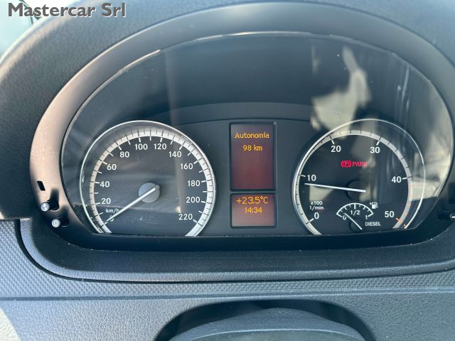 MERCEDES-BENZ Vito usata, con Volante in pelle