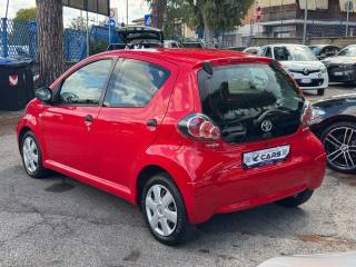 TOYOTA Aygo usata, con Autoradio