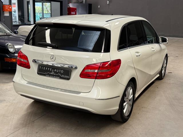 MERCEDES-BENZ B 180 usata, con Airbag laterali