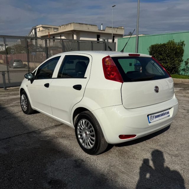 FIAT Punto usata, con Autoradio
