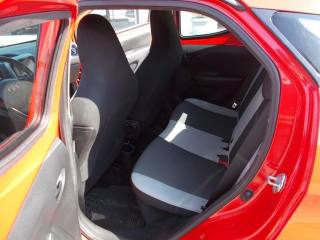 TOYOTA Aygo usata, con Controllo automatico clima
