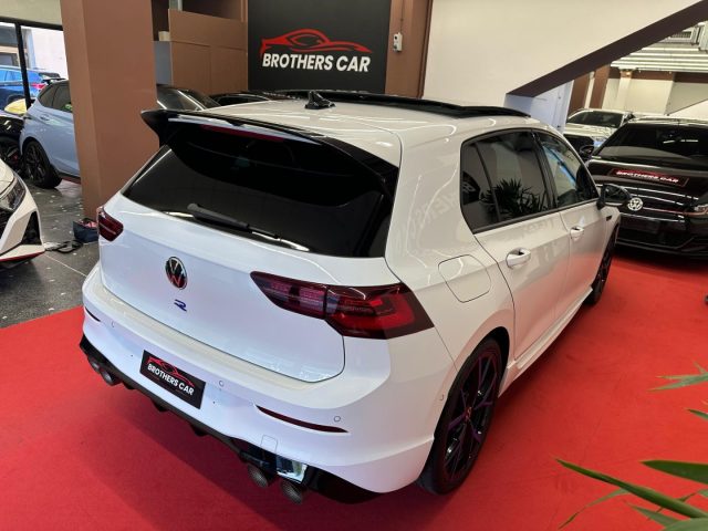 VOLKSWAGEN Golf R usata, con Autoradio