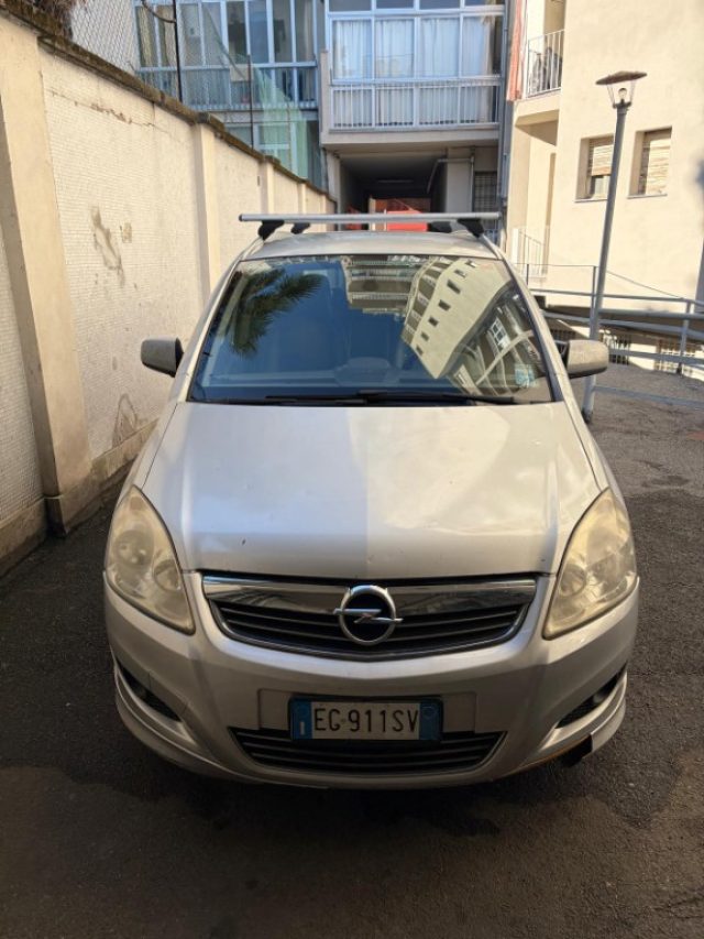 OPEL Zafira usata, con Airbag Passeggero