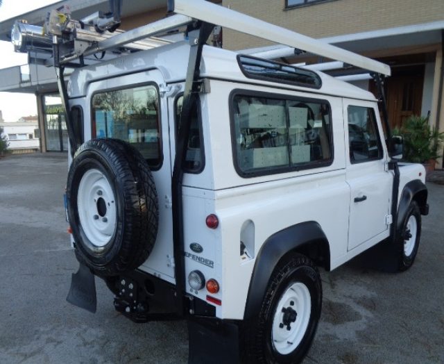 LAND ROVER Defender usata, con Antifurto
