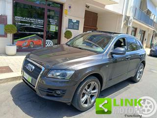 AUDI Q5 usata, con Sensori di parcheggio posteriori