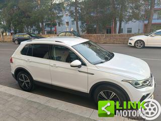 VOLKSWAGEN Tiguan usata, con Sedile posteriore sdoppiato