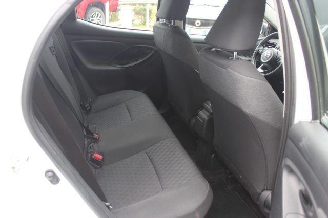 TOYOTA Yaris usata, con ESP