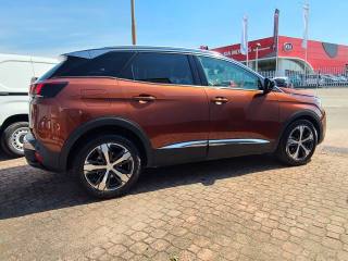 PEUGEOT 3008 usata, con Airbag Passeggero