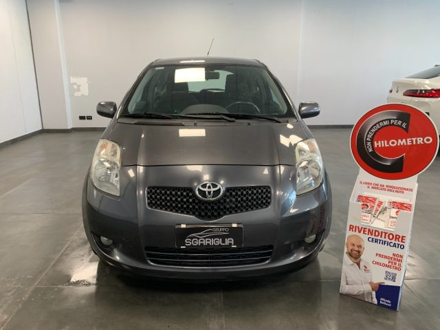 TOYOTA Yaris usata, con Airbag