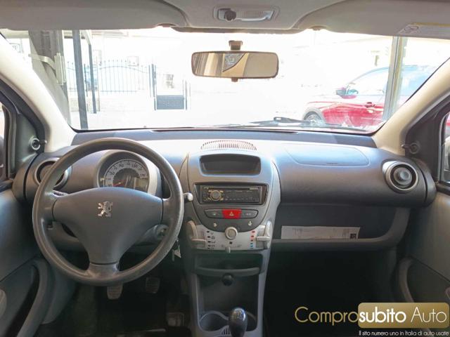 PEUGEOT 107 usata 9