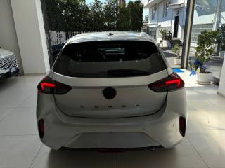 OPEL Corsa usata, con Climatizzatore