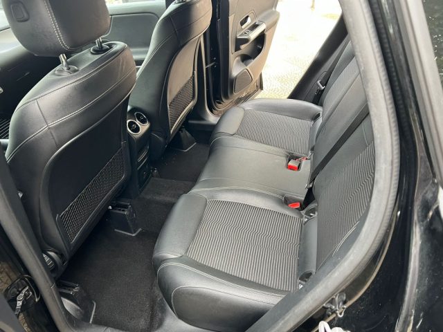 MERCEDES-BENZ GLA 180 usata 11