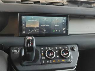 LAND ROVER Defender usata 14