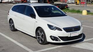 PEUGEOT 308 usata, con Airbag