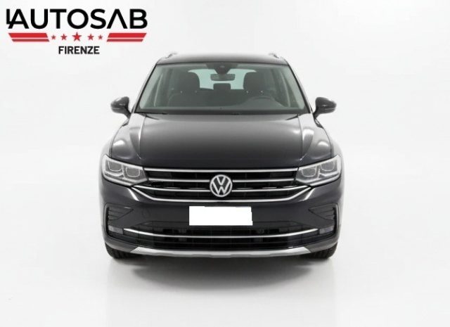 VOLKSWAGEN Tiguan usata, con Airbag