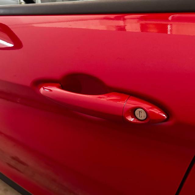 ALFA ROMEO Stelvio usata, con Sensori di parcheggio anteriori