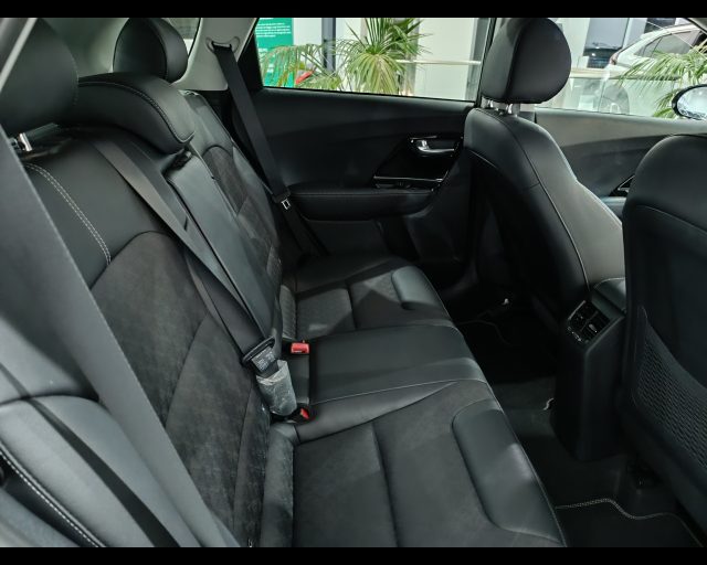 KIA Niro usata, con Specchietti laterali elettrici