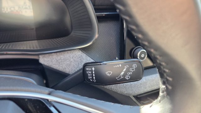SKODA Kamiq usata, con USB