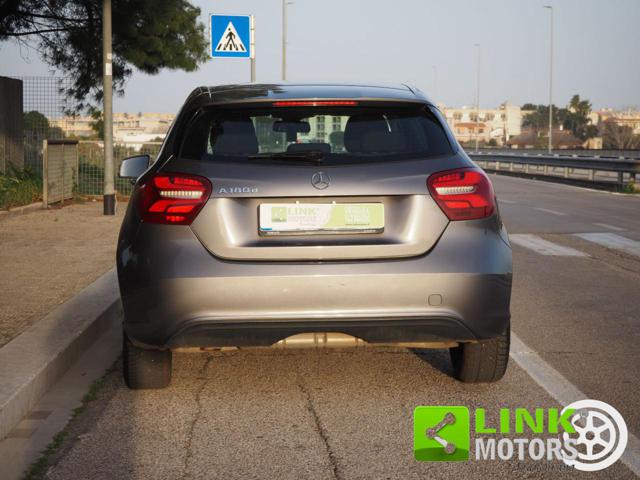 MERCEDES-BENZ A 180 usata, con Specchietti laterali elettrici