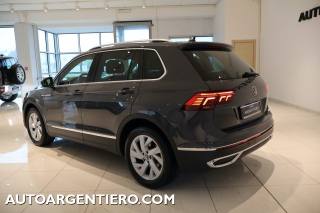 VOLKSWAGEN Tiguan usata, con Airbag laterali