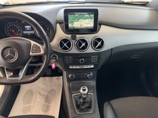 MERCEDES-BENZ B 180 usata, con Volante in pelle