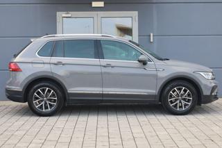 VOLKSWAGEN Tiguan usata, con Climatizzatore automatico, 3 zone
