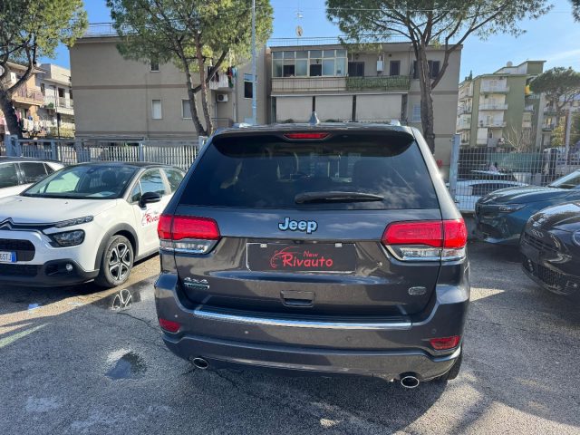 JEEP Grand Cherokee usata, con Autoradio