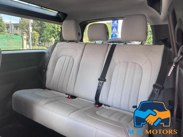 LAND ROVER Defender usata, con Controllo trazione