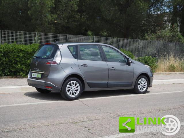 RENAULT Scenic usata, con Airbag