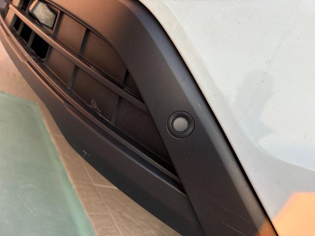 FORD Transit Custom usata, con Airbag posteriore