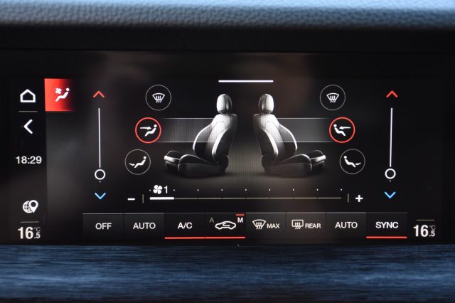 ALFA ROMEO Stelvio usata, con Fari LED