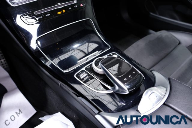 MERCEDES-BENZ C 220 usata, con Vivavoce
