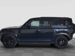 LAND ROVER Defender usata 1