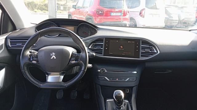 PEUGEOT 308 usata, con Boardcomputer