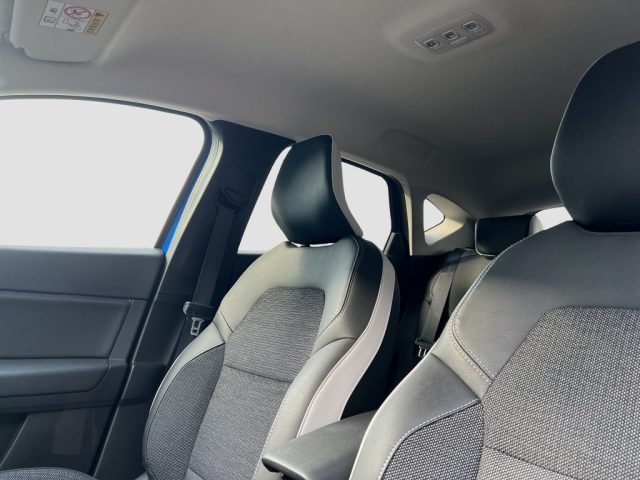 RENAULT Captur usata 9