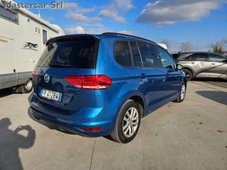 VOLKSWAGEN Touran usata, con Chiusura centralizzata