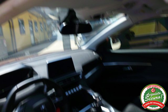 PEUGEOT 3008 usata, con Vivavoce