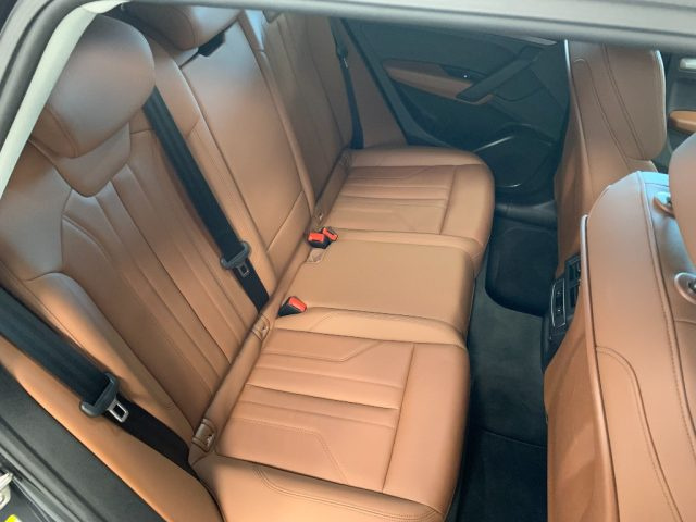 AUDI Q5 usata, con Fari Xenon