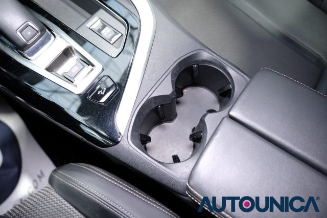 PEUGEOT 5008 usata, con Start/Stop Automatico