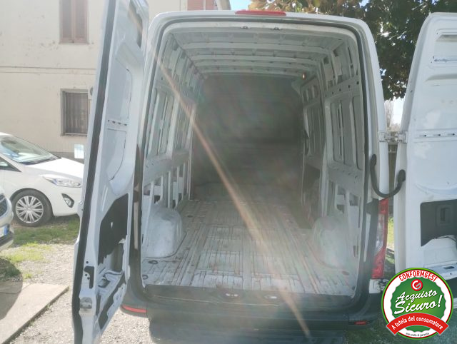 MERCEDES-BENZ Sprinter usata, con Sensore di luce