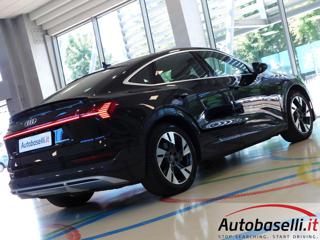 AUDI e-tron usata, con Autoradio digitale